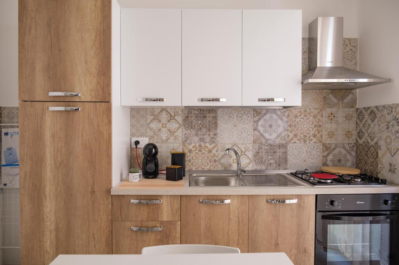 La Petite Erika Apartment Авола Екстериор снимка