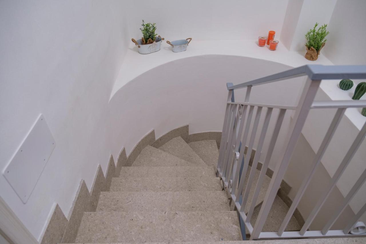 La Petite Erika Apartment Авола Екстериор снимка